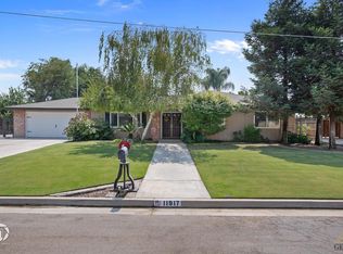 11917 Snowberry Ln, Bakersfield, CA 93312