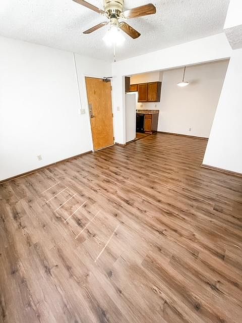 1st image of 1522 E St #3