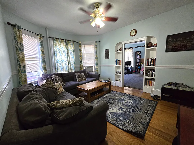 17 Melvin St #2 — Photo 2