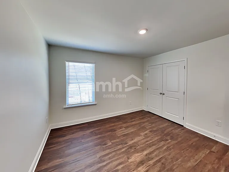 1776 Silver Tree St — Photo 14
