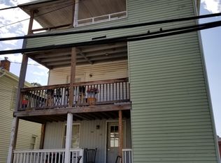 15 Carroll St APT 3, Naugatuck, CT 06770
