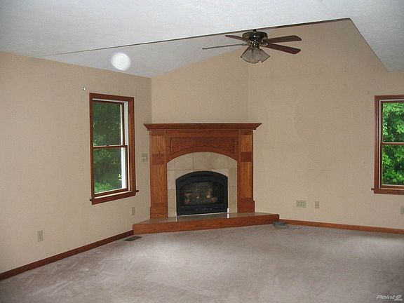 Miller Road -Family Room