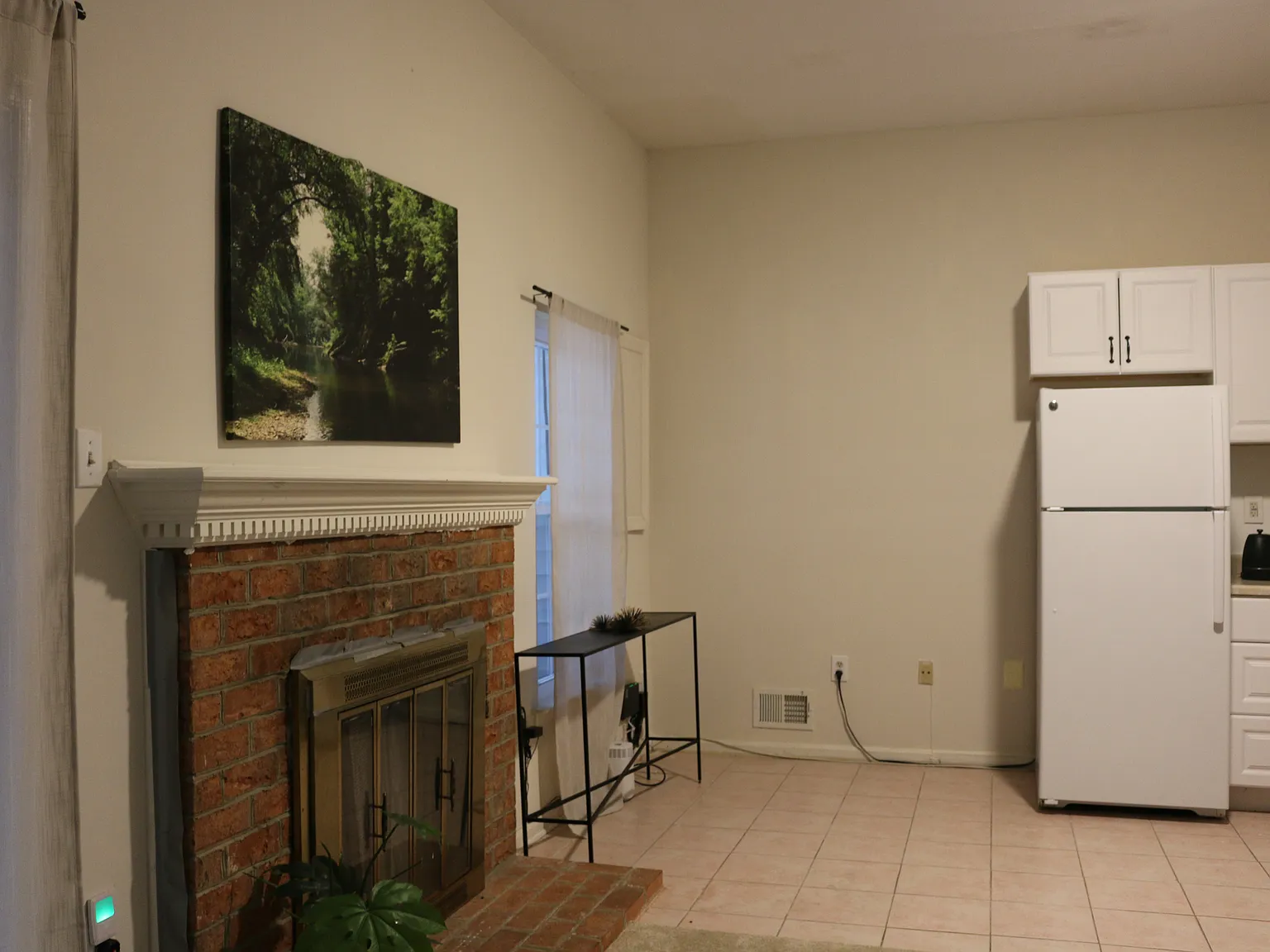 1 bed, 2078 sqft, $1,200 — Photo 4