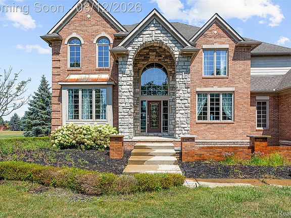 4th image of 50940 Park Place Dr