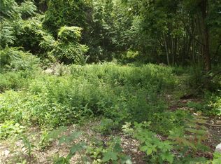 1459 Gold Star Hwy, Groton, CT 06340