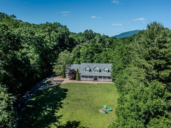 108 Brookside Dr, West Jefferson, NC 28694