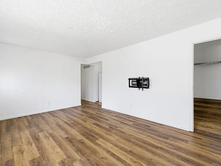 37 Hunting Creek Rd — Photo 5