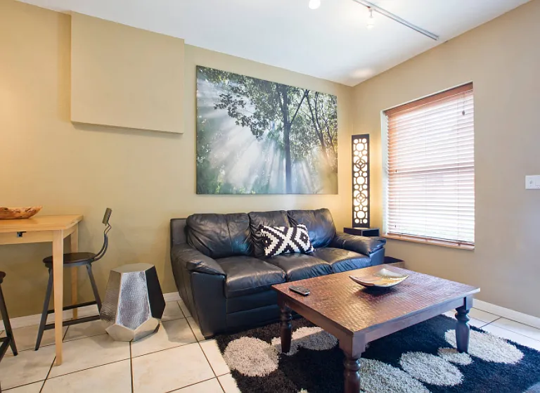2324 W 31st Ave — Photo 2
