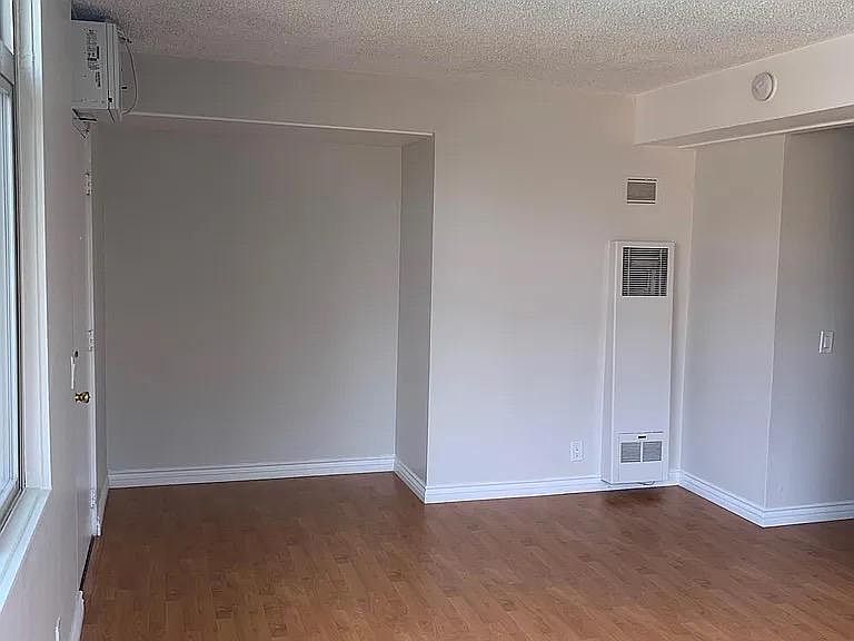 2nd image of 7205 Fountain Ave