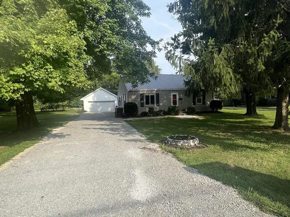 371 N 3rd St, Williamsburg, OH 45176