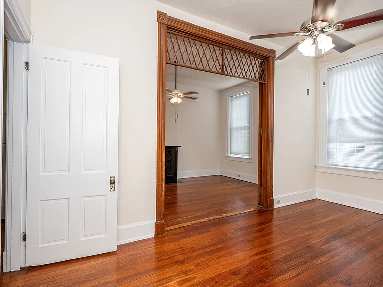 213 E University Ave #B1 — Photo 5