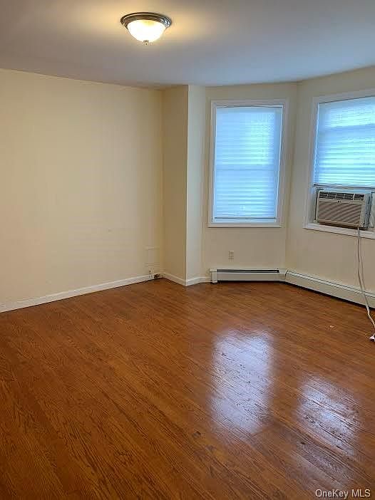1st image of 14 Harmon St Floor 1