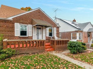 5836 204th St, Bayside, NY 11364