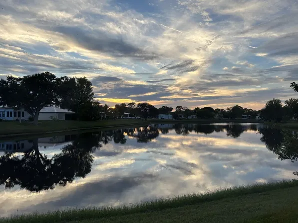 33 Calle De Lagos, Fort Pierce, FL 34951