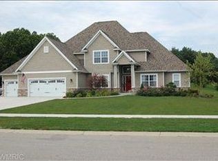 7832 Crooked Cove St, Kalamazoo, MI 49009