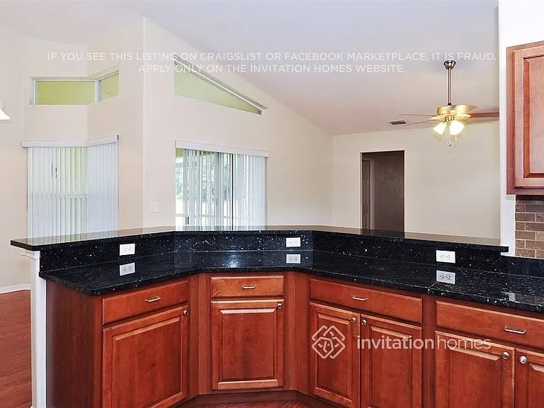 5547 Foxtail Ct — Photo 5