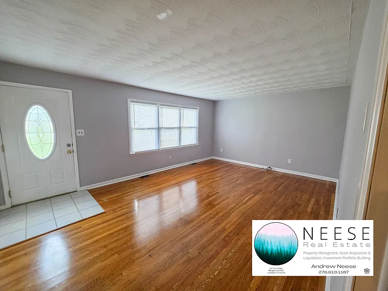 27192 Camp Comfort Hts — Photo 4