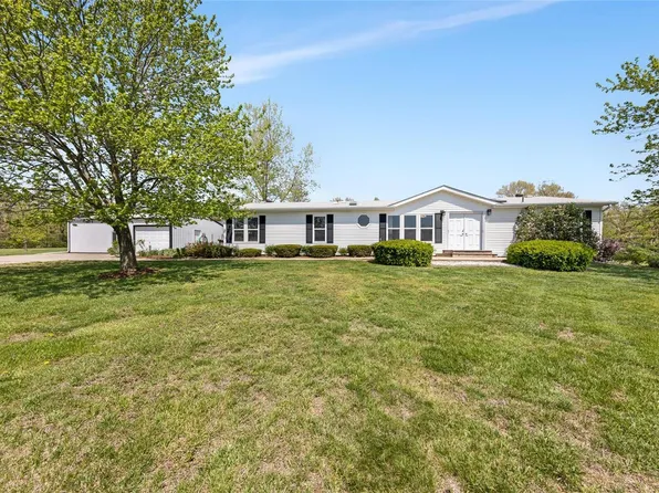 94 Portwood Mdws, Winfield, MO 63389