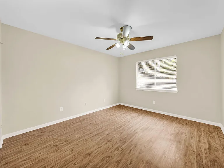 7063 Gentle Breeze Dr — Photo 15