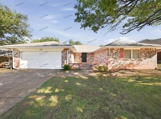 7100 N Comanche Ave, Warr Acres, OK 73132