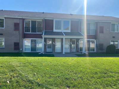 306 Sunset Ln, Saint Clair Shores, MI, 48082