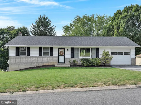 326 Primrose Ln, Mountville, PA 17554