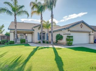 6713 Savannah Falls Dr, Bakersfield, CA 93312