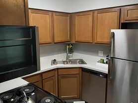 Oak Lake at Crooked Creek