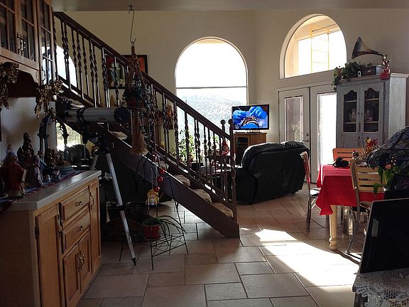 5th image of 4056 E Bluff Ct