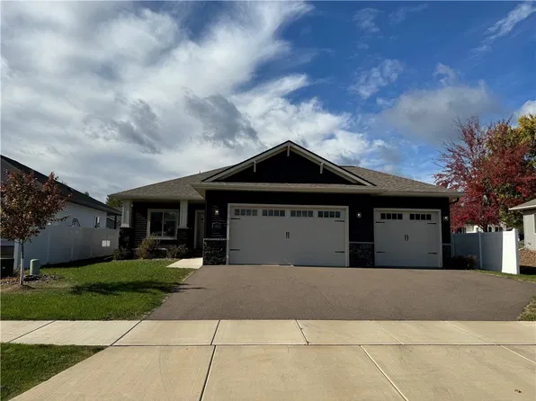 1563 Pebble Beach Drive, Altoona, WI 54720