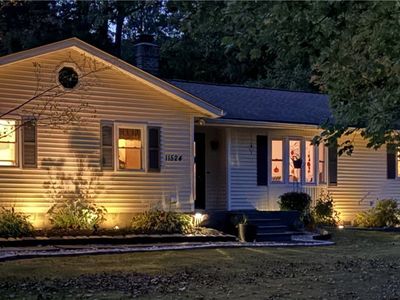 11524 Lakeview Rd, Chardon, OH, 44024