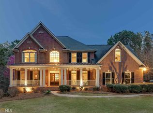 160 Cheshire Chase, Fayetteville, GA
