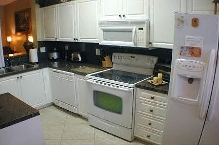 3rd image of 4081 NW 91st Ter