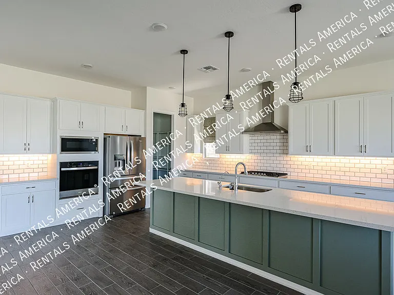 44716 N 44th Ave — Photo 44