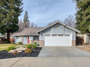 2371 Sample Ave, Clovis, CA 93611