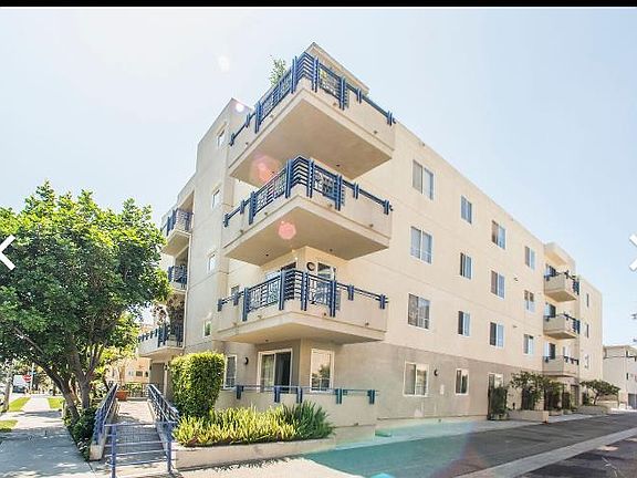 2nd image of 1245 Wellesley Ave APT 303