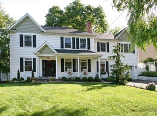 297 Timberline Rd, Mountainside, NJ 07092