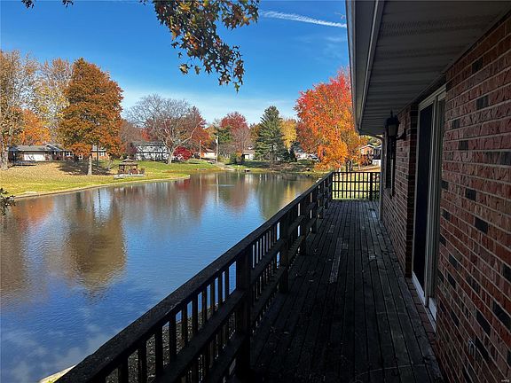 5th image of 700 Porpoise Dr
