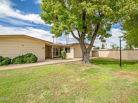 2nd image of 10749 W SANTA FE Drive