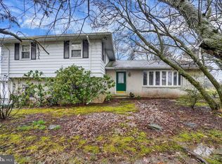 5450 Pinchtown Rd, Dover, PA 17315