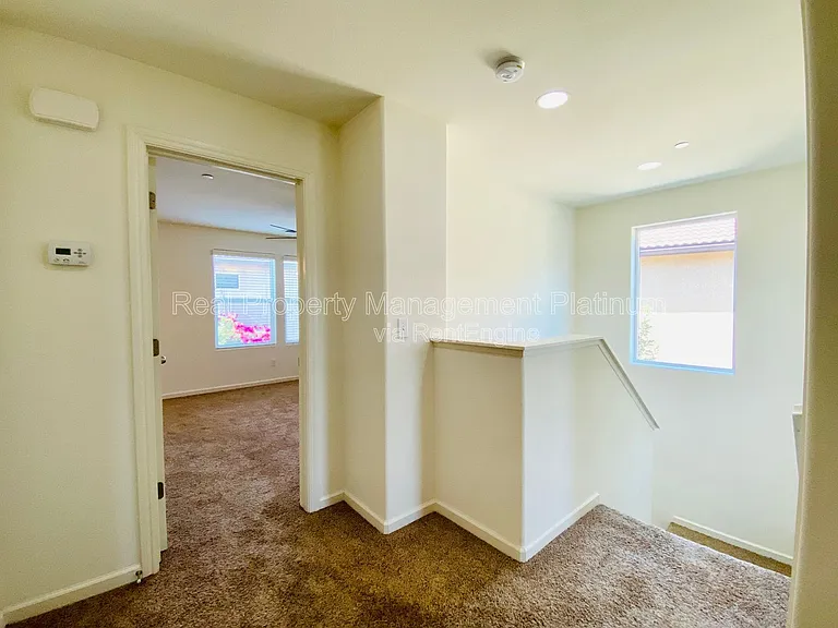 1484 Mosaic Way — Photo 8