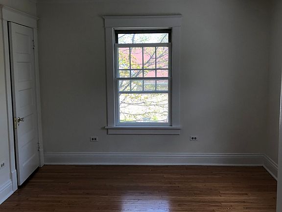 4th image of 609 Onwentsia Ave