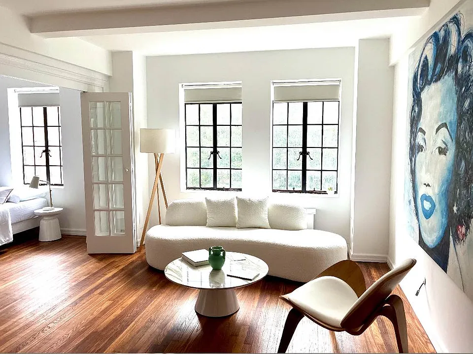 25 Tudor City Pl #720