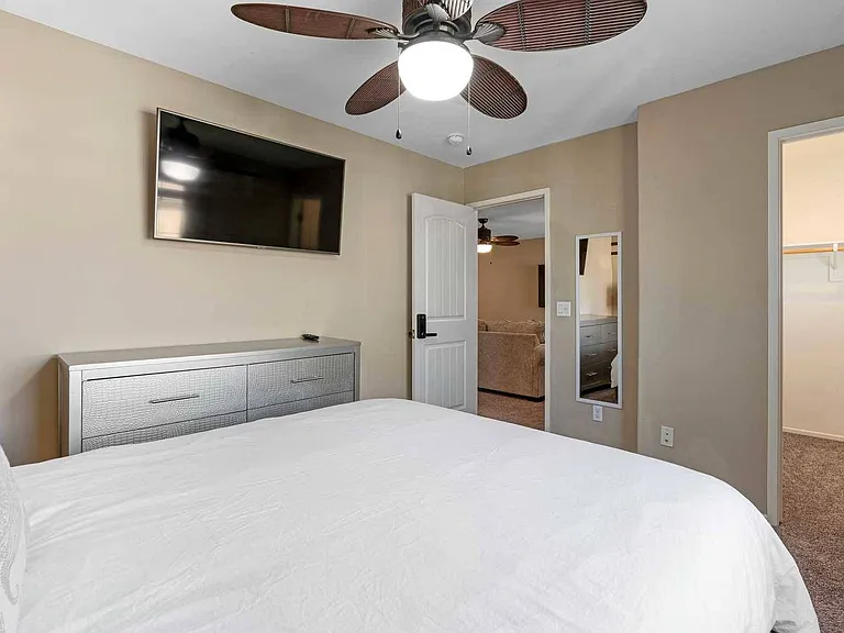 10311 Penguin Ct — Photo 20