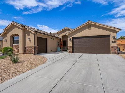 599 N Sandy Talus Dr, Washington, UT, 84780