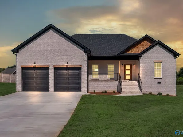 190 McPeters Rd, Grant, AL 35747