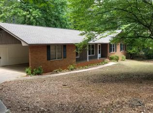 224 Saxon Woods Dr, Athens, GA 30607