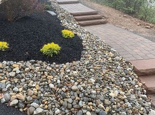 23 Brunswick Dr, Mount Pocono, PA