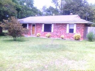 5700 Hickory Dr, Millbrook, AL 36054