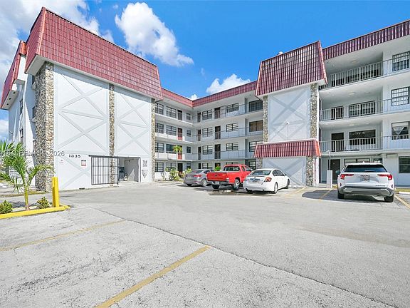 2nd image of 1335 W 68th St APT 204